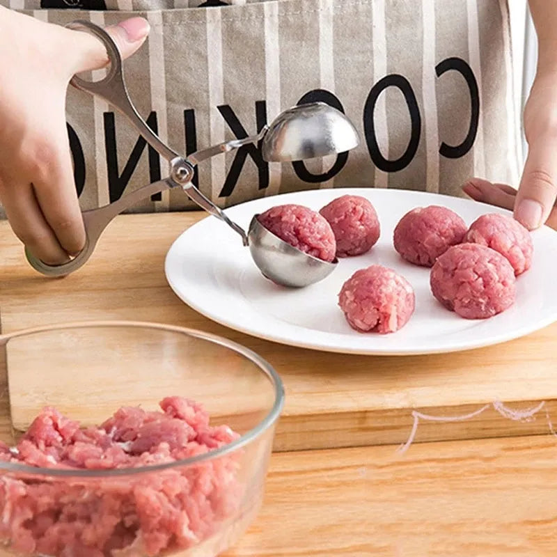 Meatball Maker Tool Clip Newbie Non Stick Stuffed Meat Ball Spoon